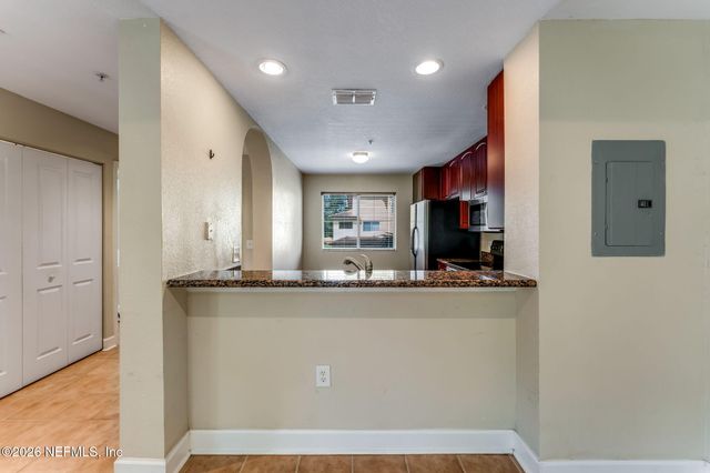 9745 TOUCHTON Road 230, Jacksonville, FL 32246