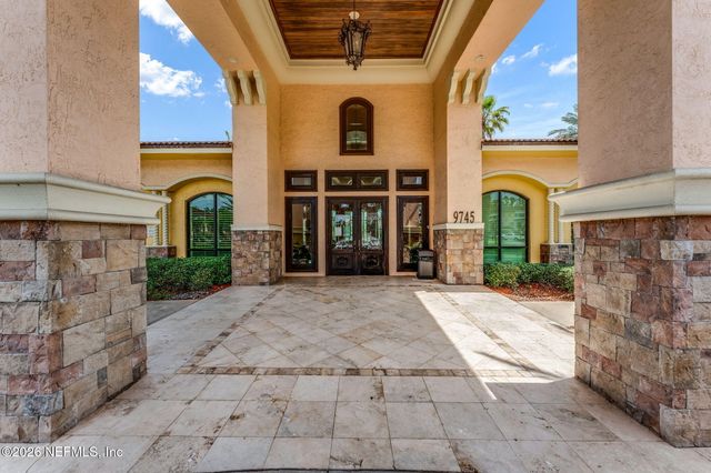 9745 TOUCHTON Road 230, Jacksonville, FL 32246