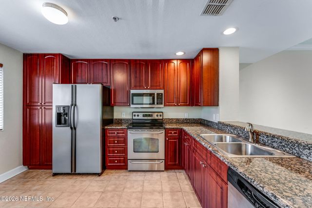 9745 TOUCHTON Road 230, Jacksonville, FL 32246