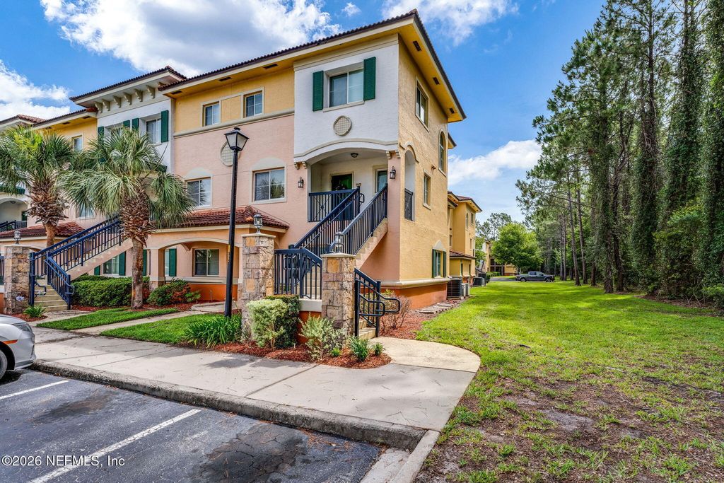 9745 TOUCHTON Road 230, Jacksonville, FL 32246