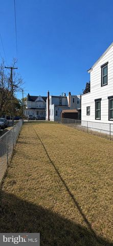 637 POWELL ST, Gloucester City, NJ 08030
