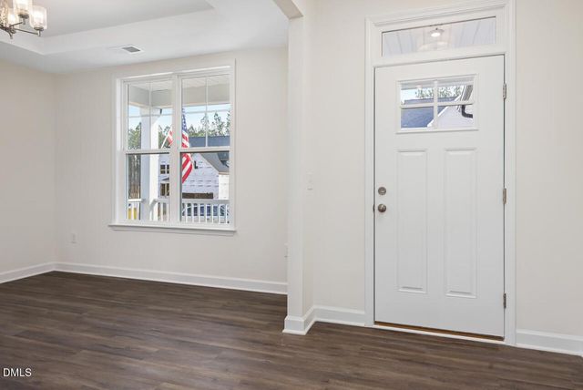 516 Crescent Wood Trail, Zebulon, NC 27597