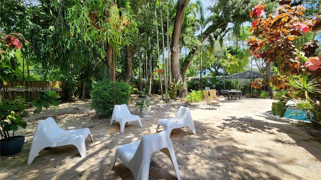 391 NE 131st Street, North Miami, FL 33161