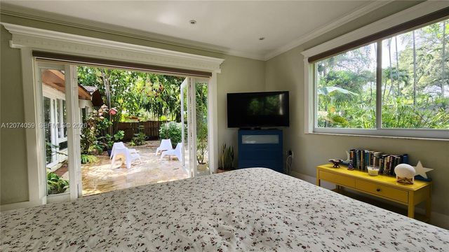 391 NE 131st Street, North Miami, FL 33161