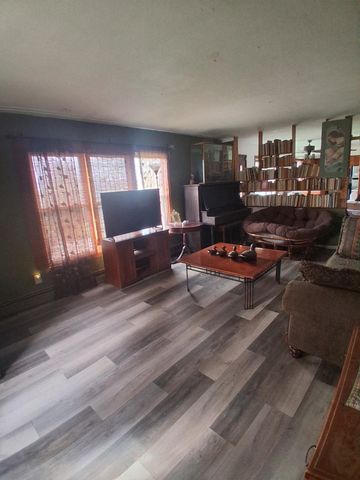 3785 Upper 321st Street W, Northfield, MN 55057
