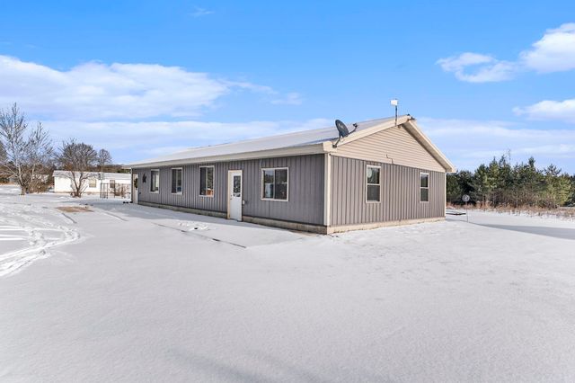 6448 SW Gonyer Road, Fife Lake, MI 49633