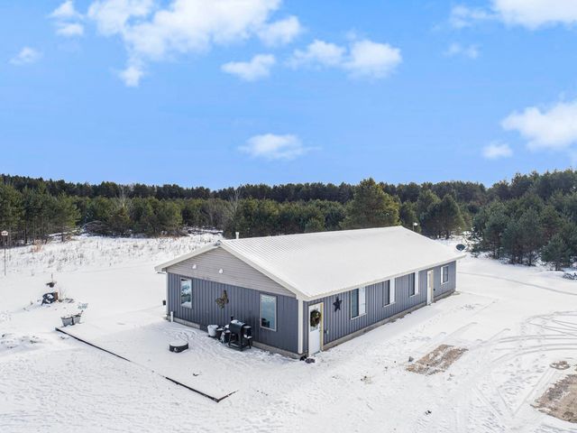 6448 SW Gonyer Road, Fife Lake, MI 49633