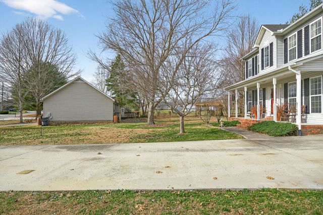 2124 Jean Ct, Cookeville, TN 38501