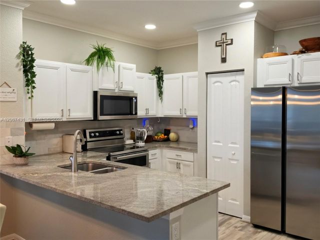 1127 Vermilion Drive, Lake Worth, FL 33461