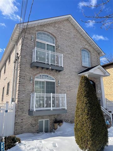 248 Kingsland Avenue 1, Lyndhurst, NJ 07071