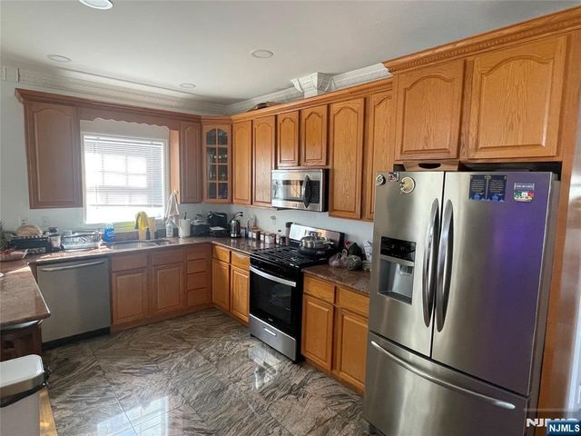 248 Kingsland Avenue 1, Lyndhurst, NJ 07071