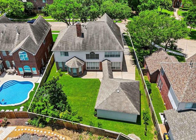 1806 Wild Violet Court, Sugar Land, TX 77479