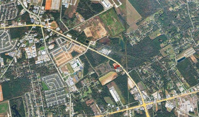 2580 N Loop 336 E, Conroe, TX 77304