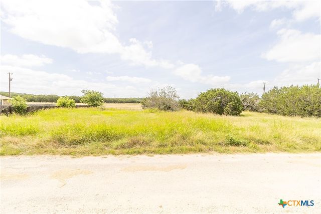 412 Mulberry Street, Lometa, TX 76853