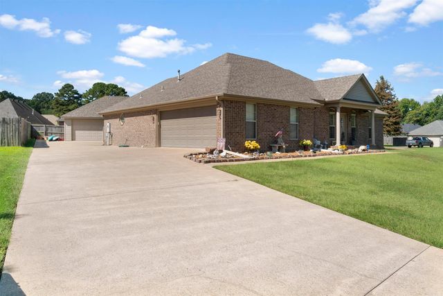 87 Rebecca Lane, Searcy, AR 72143