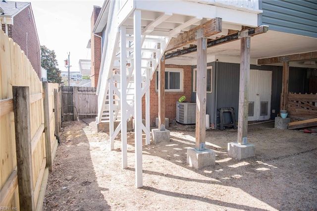 217 57th St ST B, Virginia Beach, VA 23451
