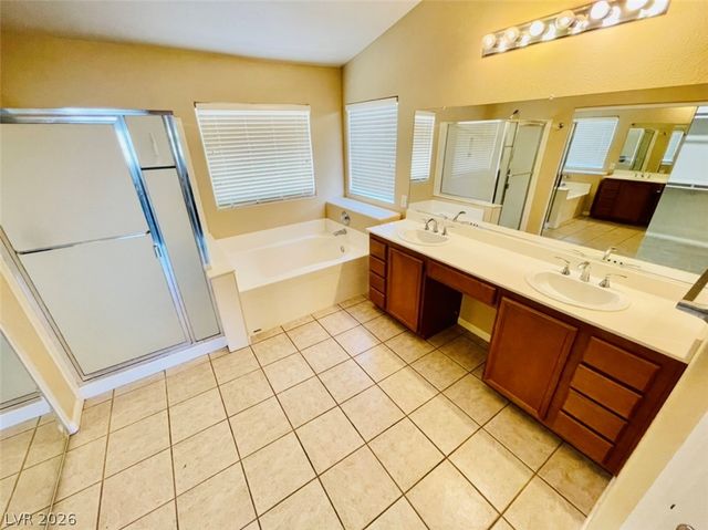 2722 La Porte Court, Henderson, NV 89052