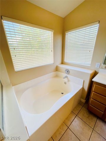 2722 La Porte Court, Henderson, NV 89052