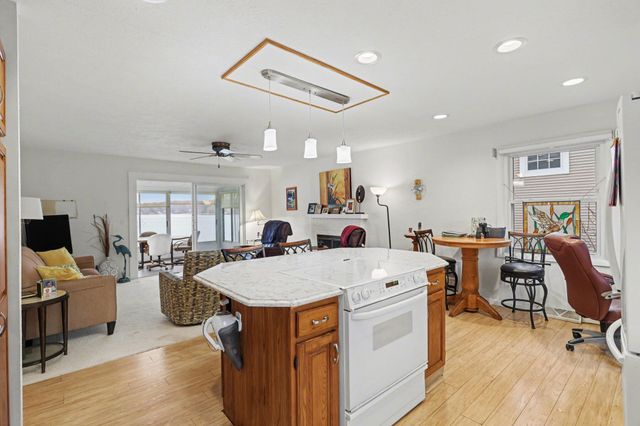 12294 N Sherman Lake Drive, Ross Twp, MI 49012
