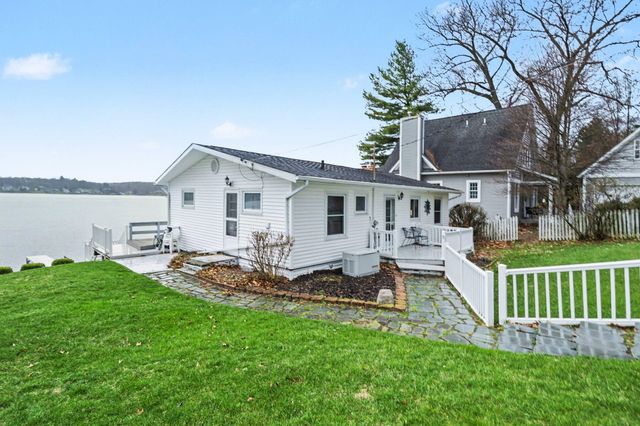 12294 N Sherman Lake Drive, Ross Twp, MI 49012