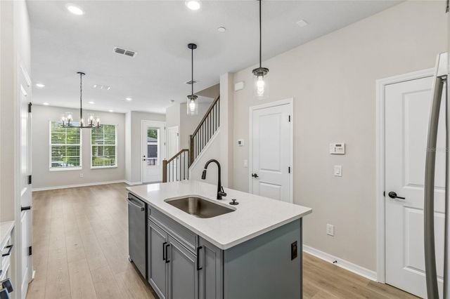 4353 ROUSH AVENUE, Orlando, FL 32803
