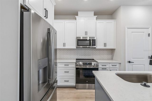 4353 ROUSH AVENUE, Orlando, FL 32803