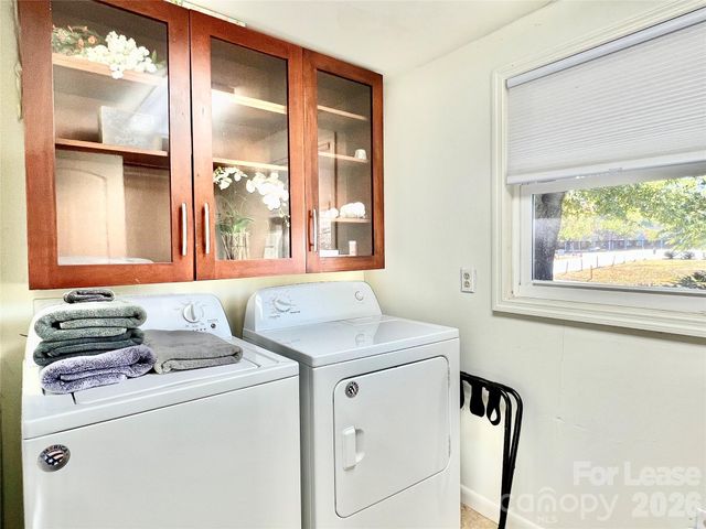 2931 Belmeade Drive, Charlotte, NC 28214