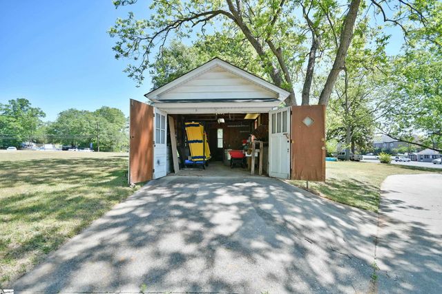 110 Belton Drive, Williamston, SC 29697