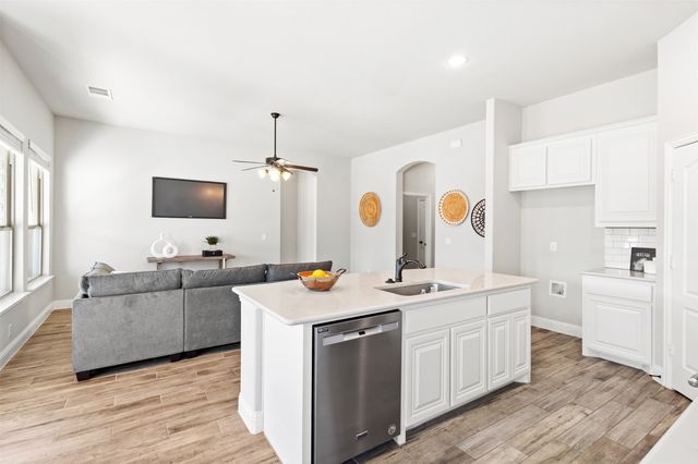 620 Bayonet Drive, Fort Worth, TX 76108