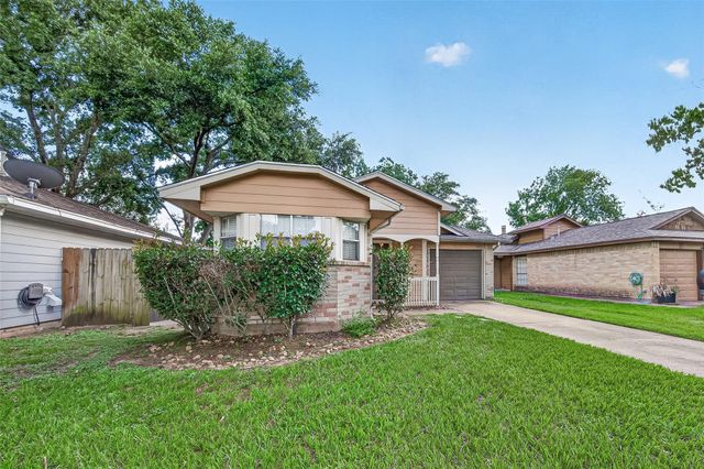 9231 Rippling Fields Drive, Houston, TX 77064