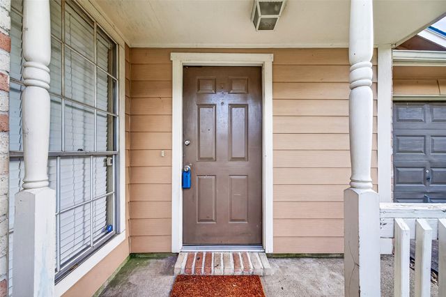 9231 Rippling Fields Drive, Houston, TX 77064