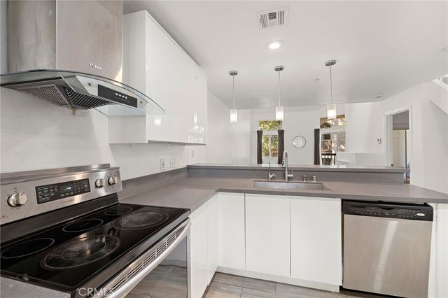 2960 Champion Way 410, Tustin, CA 92782