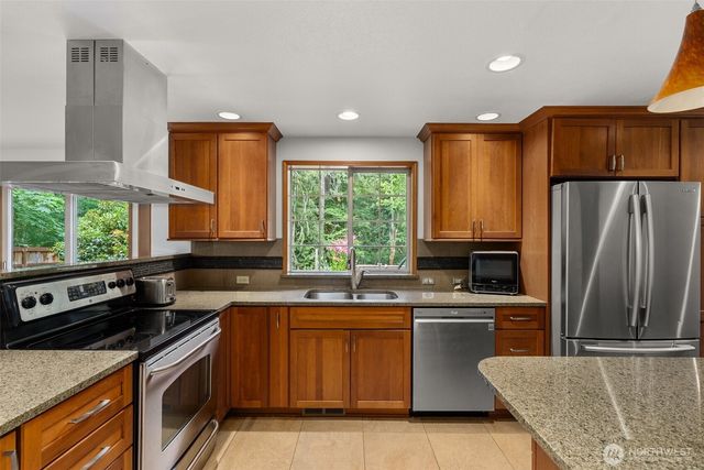 6333 Boardman Road NW, Olympia, WA 98502