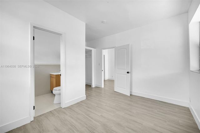 1393 NW 102nd St 1393, Miami, FL 33147