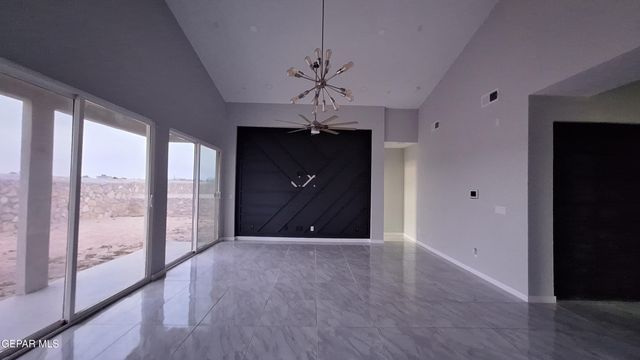 10256 Iron Hollow Street, Socorro, TX 79927