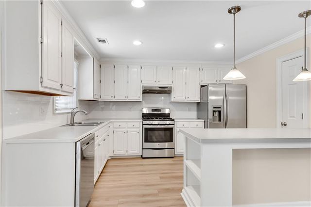 1080 Old Roswell Road, Roswell, GA 30076