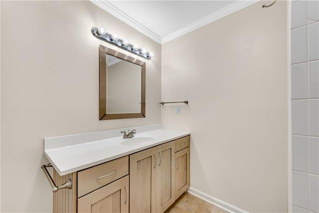 1080 Old Roswell Road, Roswell, GA 30076