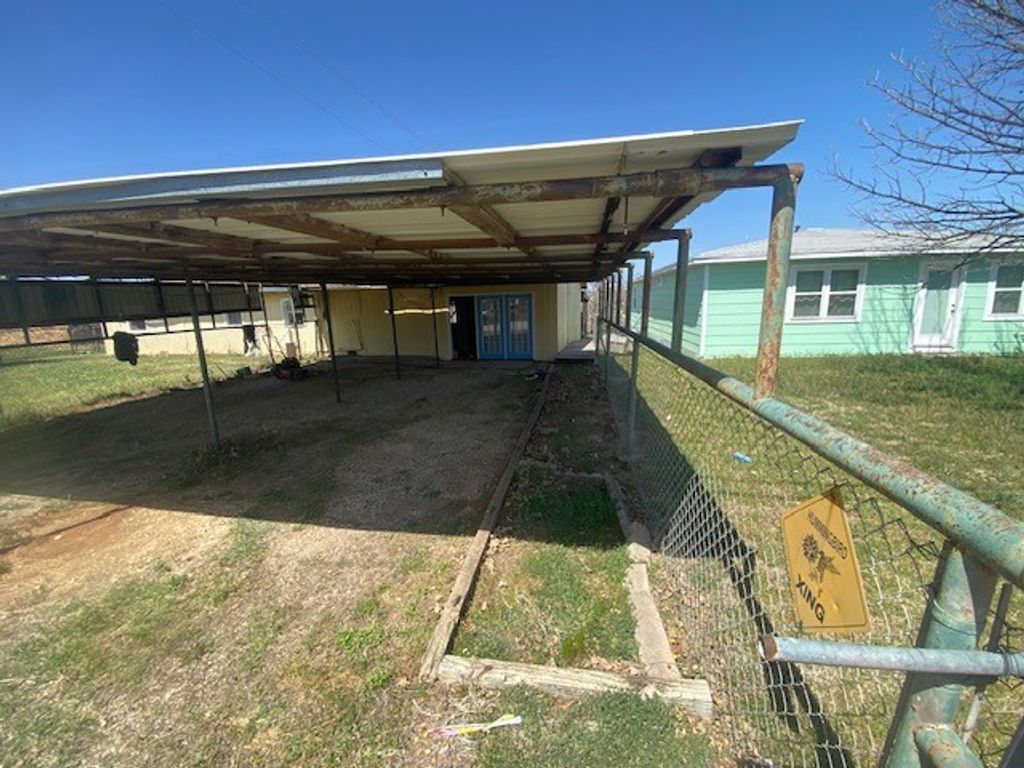 6692 County Road 304, Breckenridge, TX 76424