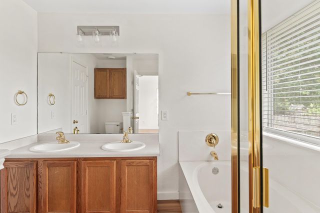 14320 Teacup LN, Pflugerville, TX 78660