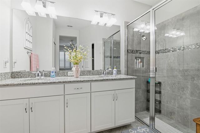 521 MARGARITAVILLE AVENUE, Daytona Beach, FL 32124