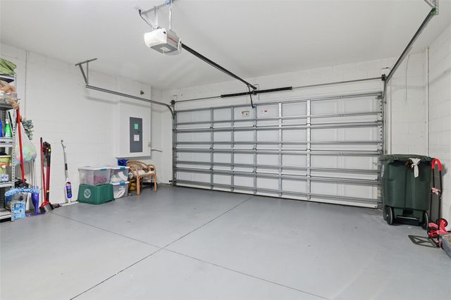 521 MARGARITAVILLE AVENUE, Daytona Beach, FL 32124