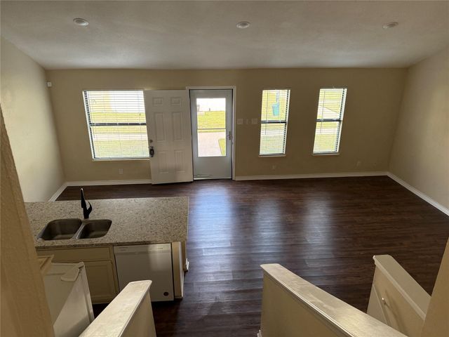 3700 83rd Street 26, Galveston, TX 77554