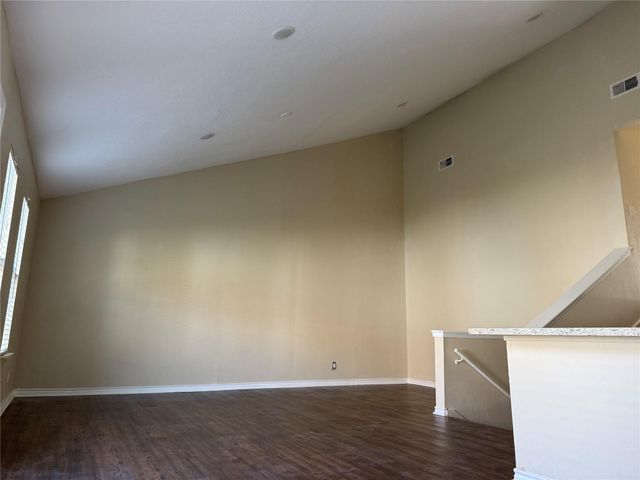 3700 83rd Street 26, Galveston, TX 77554