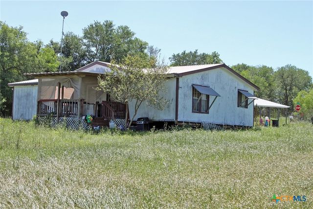 1023 Sierra Drive, Lockhart, TX 78644