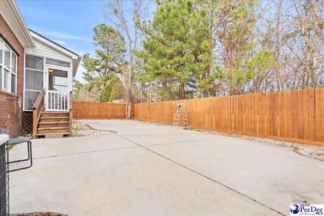 450 Sterling Drive, Florence, SC 29501