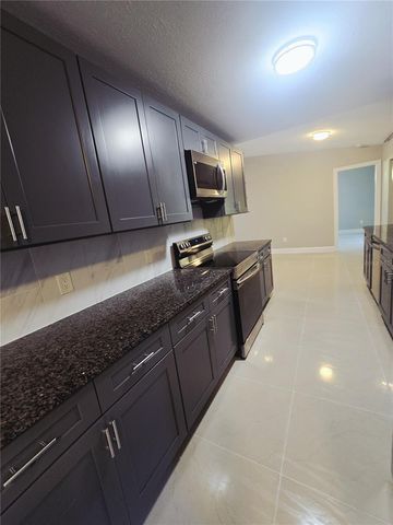 80 BERTHOUD STREET, Port Charlotte, FL 33953