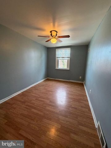 7 W 21ST ST, Chester, PA 19013