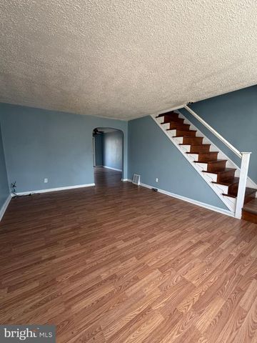 7 W 21ST ST, Chester, PA 19013