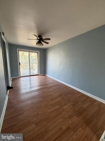 7 W 21ST ST, Chester, PA 19013