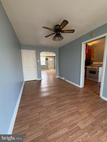 7 W 21ST ST, Chester, PA 19013